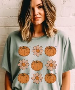 Comfort Colors® vintage floral Pumpkins T-shirt, retro Pumpkin tshirt