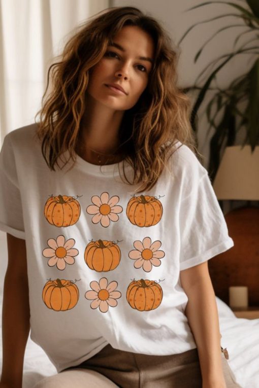 Comfort Colors® vintage floral Pumpkins T-shirt, retro Pumpkin tshirt