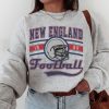 New England Football Sweatshirt / T-Shirt, The Pats Shirt, Vintage New England Crewneck, Patriots Sweatshirt