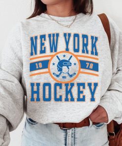 New York Islander, Vintage New York Islander Sweatshirt  T-Shirt, Islanders Sweater, Islanders Shirt, Hockey Fan