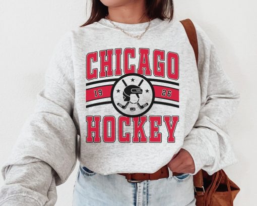 Chicago Blackhawk, Vintage Chicago Blackhawk Sweatshirt  T-Shirt, Blackhawks Sweater, Blackhawk Shirt, Hockey Fan