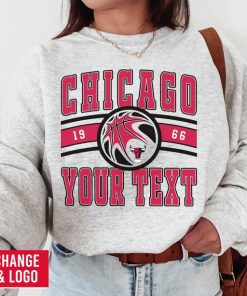 Chicago Bull, Vintage Chicago Bull Sweatshirt  T-Shirt, Bulls Sweater, Bulls T-Shirt, Vintage Basketball Fan Shirt