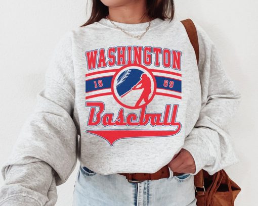 Vintage Washington National Crewneck Sweatshirt / TShirt, Nationals EST 1969 Sweatshirt, Washington Baseball Game Day