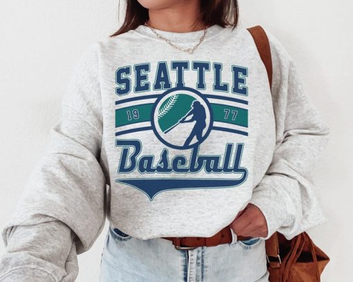 Vintage Seattle Mariner Crewneck Sweatshirt / T-Shirt, Mariners EST 1977 Sweatshirt, Seattle Baseball Game Day Shirt