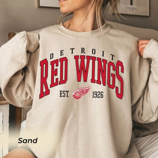 Vintage Detroit Red Wings Sweatshirt, Red Wings Tee, Hockey Sweatshirt, College Sweater, Hockey Fan Shirt