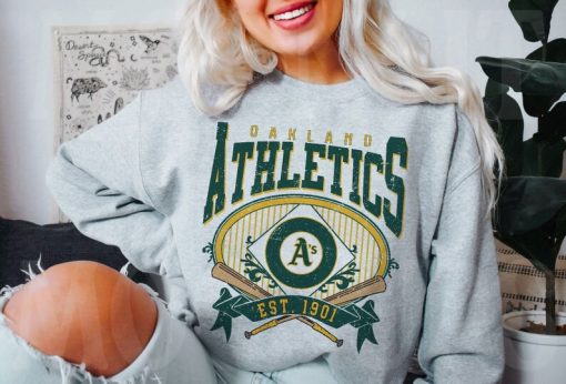 Oakland Baseball Sweatshirt | Vintage Style Oakland Baseball Crewneck Sweatshirt | Oakland EST 1901 Sweatshirt