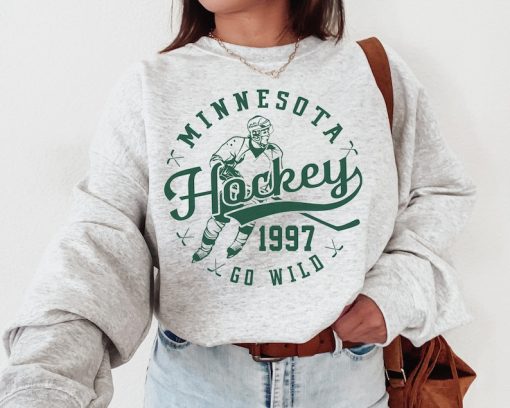 Minnesota Wil, Vintage Minnesota Wil Hockey Sweatshirt  T-Shirt, Wild Sweater, Wild T-Shirt, Hockey Fan Shirt