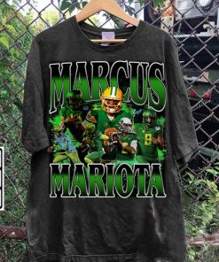 Vintage 90s Graphic Style Marcus Mariota T-Shirt - Marcus Mariota Sweatshirt - Retro American Football Tee For Man and