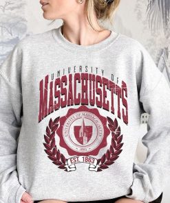 University of Massachusetts Sweatshirt, Vintage University of Massachusetts Sweatshirt, University Amherst Shirt