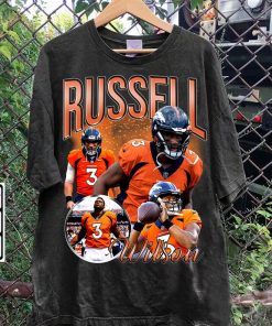 Vintage 90s Graphic Style Russell Wilson T-Shirt - Russell Wilson Hoodie - Retro American Football Tee For Man and Woman