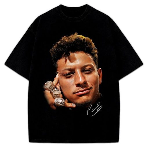 Patrick Mahomes T-Shirt Superbowl Champ 3 Rings Greatest Of All Time GOAT T-Shirt