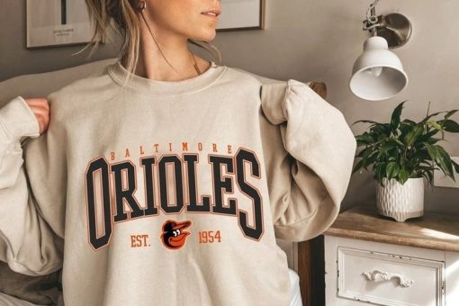 Vintage Baltimore Oriole EST 1901 Sweatshirt, T-Shirt, Hoodie. Oriole Crewneck Sweatshirt, Baltimore Baseball Shirt