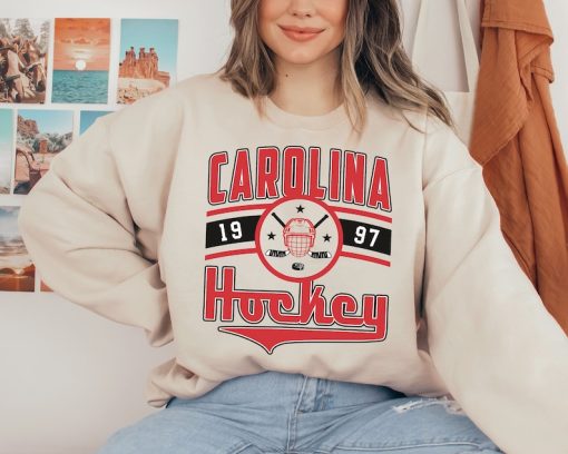 Vintage Carolina Hurricane Sweatshirt / T-Shirt, Hurricanes Sweater, Hurricanes TShirt, Hockey Fan Shirt