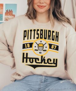 Vintage Pittsburgh Penguin Sweatshirt  T-Shirt, Penguins Sweater, Penguins TShirt, Hockey Fan