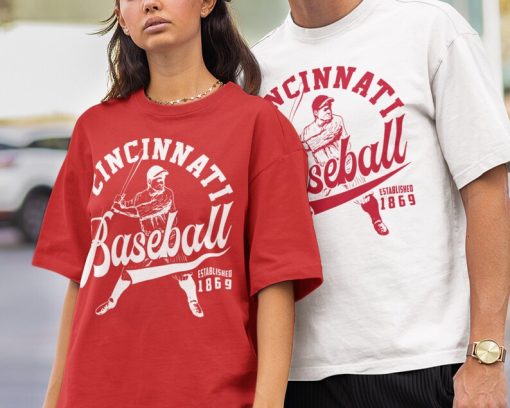 Vintage Cincinnati Red Crewneck Sweatshirt / T-Shirt, Red EST 1869 Shirt, Cincinnati Baseball Shirt