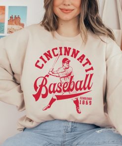 Vintage Cincinnati Red Crewneck Sweatshirt / T-Shirt, Red EST 1869 Shirt, Cincinnati Baseball Shirt