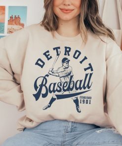 Vintage Detroit Tiger Crewneck Sweatshirt / T-Shirt, Tiger EST 1901 Shirt, Detroit Baseball Shirt, Retro Tigers Shirt