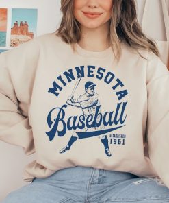 Vintage Minnesota Twin Crewneck Sweatshirt / T-Shirt, Twin EST 1961 Sweatshirt, Minnesota Baseball Shirt