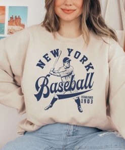 Vintage New York Yankee Crewneck Sweatshirt / T-Shirt, Yankees EST 1903 Shirt, New York Baseball Shirt