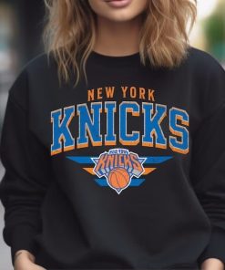 New York Knicks Sweatshirt Women Vintage New York Knicks Crewneck Men Distressed Knicks Pullover Vintage Unisex Knicks