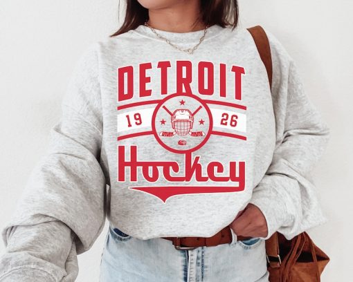 Vintage Detroit Red Wing Sweatshirt  T-Shirt, Wings Sweater, Wings T-Shirt, Hockey Fan Shirt, Retro Detroit Ice Hockey