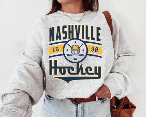 Vintage Nashville Predator Sweatshirt  T-Shirt, Predators Sweater, Predator T-Shirt, Hockey Fan