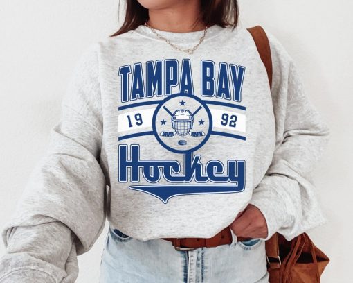 Vintage Tampa Bay Lightnin Sweatshirt  T-Shirt, Lightning Sweater, Lightning TShirt, Hockey Fan