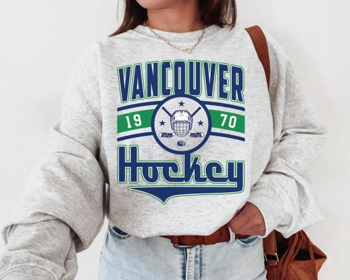 Vintage Vancouver Canuck Sweatshirt  T-Shirt, Canucks Sweater, Canucks T-Shirt, Hockey Fan, Retro Vancouver Ice Hockey