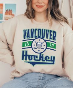 Vintage Vancouver Canuck Sweatshirt  T-Shirt, Canucks Sweater, Canucks T-Shirt, Hockey Fan, Retro Vancouver Ice Hockey