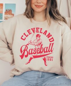 Vintage Cleveland Guardian Crewneck Sweatshirt / T-Shirt, Guardian EST 1901 Shirt, Cleveland Baseball