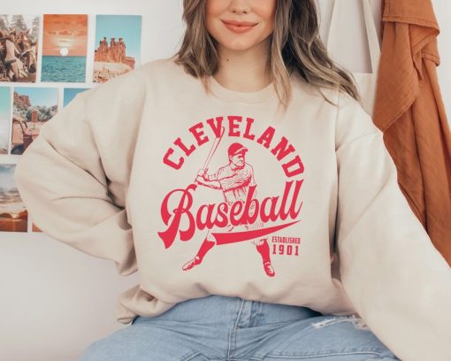 Vintage Cleveland Guardian Crewneck Sweatshirt / T-Shirt, Guardian EST 1901 Shirt, Cleveland Baseball