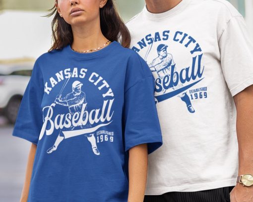 Vintage Kansas City Royal Crewneck Sweatshirt / T-Shirt, Royal EST 1969 Sweatshirt, KC Baseball Shirt