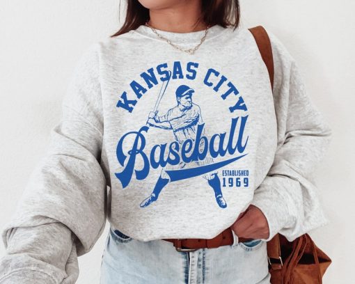 Vintage Kansas City Royal Crewneck Sweatshirt / T-Shirt, Royal EST 1969 Sweatshirt, KC Baseball Shirt