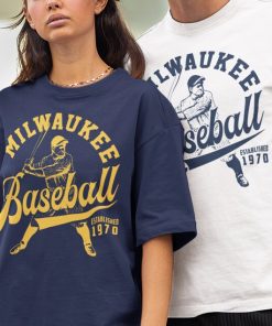 Vintage Milwaukee Brewer Crewneck Sweatshirt / T-Shirt, Brewers EST 1970 Shirt, Milwaukee Baseball, Retro Brewers Shirt