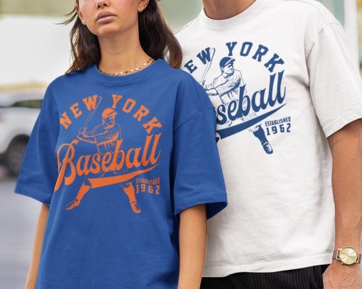 Vintage New York Met Crewneck Sweatshirt / T-Shirt, Mets EST 1962 Sweatshirt, New York Baseball Game Day