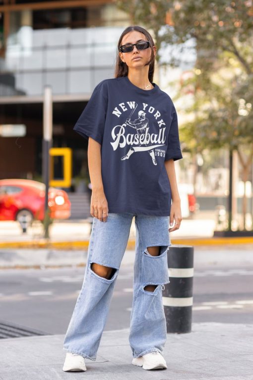 Vintage New York Yankee Crewneck Sweatshirt / T-Shirt, Yankees EST 1903 Shirt, New York Baseball Shirt