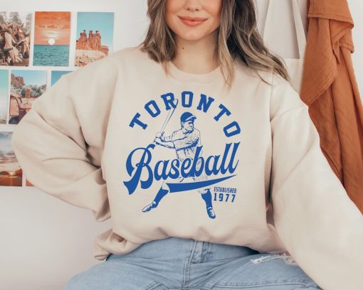 Vintage Toronto Blue Jay Crewneck Sweatshirt / T-Shirt, Blue Jay EST 1977 Shirt, Toronto Baseball Shirt