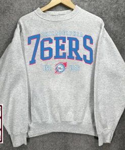 Vintage Philadelphia Basketball Sweatshirt T-Shirt, Philadelphia 76er Sweater, 76er T-Shirt, Vintage Basketball Fan