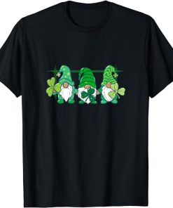 Three Gnomes Holding Irish Clover Shamrock St Patrick's Day T-Shirt