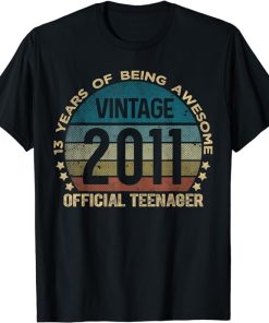 Official Teenager 13th Birthday 13 Year Old Vintage Gifts T-Shirt