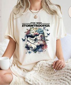 Comfort Colors® Star Wars Tropical Stormtrooper Floral Print T-Shirt