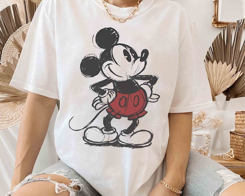 Disney Mickey Mouse Pose