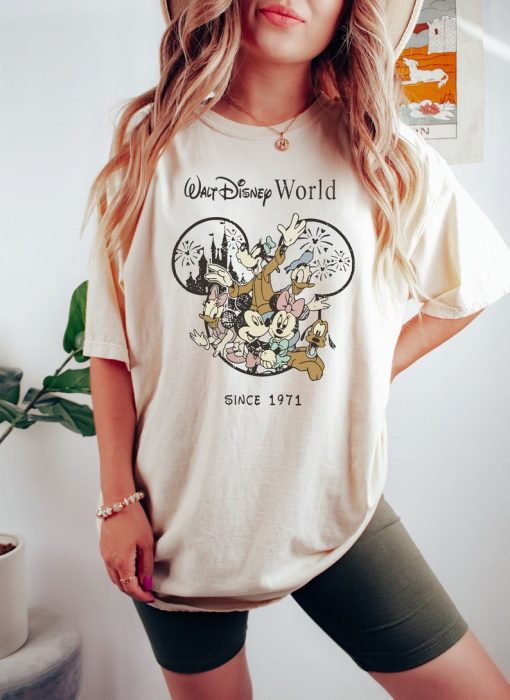 Retro Vintage Walt Disney World Est 1971 Shirt,Mickey and Friend Shirt