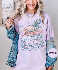 Vintage Jurassic Park Shirt, Jurassic Park Entrance with Tour Jeep