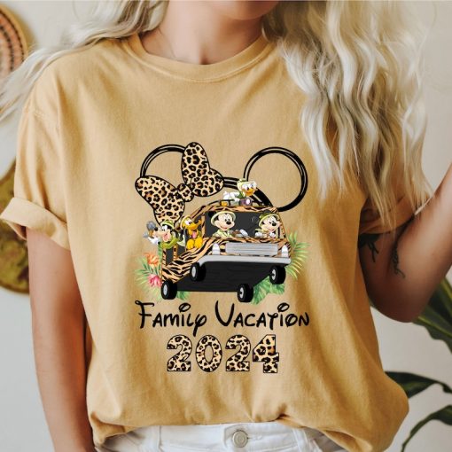 Comfort Colors® Disney Family Vacation 2024 Shirt