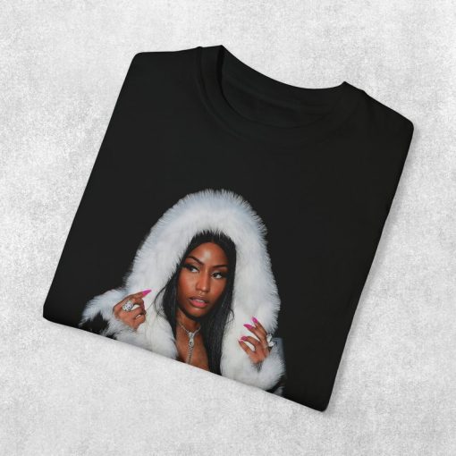 Hot Rapper Nicki Minaj Queen Graphic Tee, Y2K Iconic Unisex Shirt