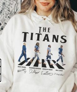 Retro Titans Walking Abbey Road Signatures Football Shirt, Mike Vrabel