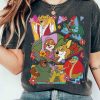 Vintage Robin Hood Characters Group Retro 90s T-shirt