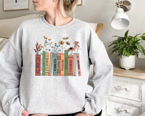 Albums As Books Sweatshirt, Trendy Aesthetic For Book Lovers Crewneck