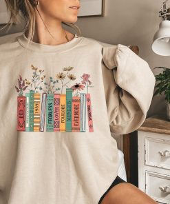 Albums As Books Sweatshirt, Trendy Aesthetic For Book Lovers Crewneck